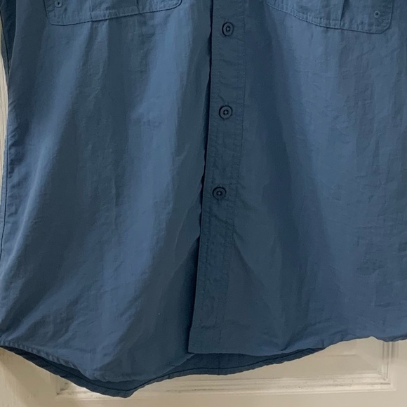 Clearwater Outfitters Blue Men's Fishing Outdoors Button Down Shirt Size Small - Picture 9 of 16